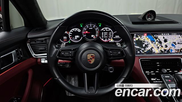 Porsche Panamera 2021 — photo 13