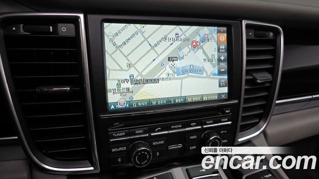 Porsche Panamera 2010 — photo 15