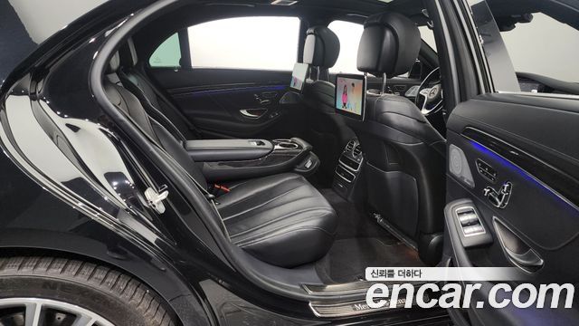 Mercedes-Benz S-Class 2018 — photo 12