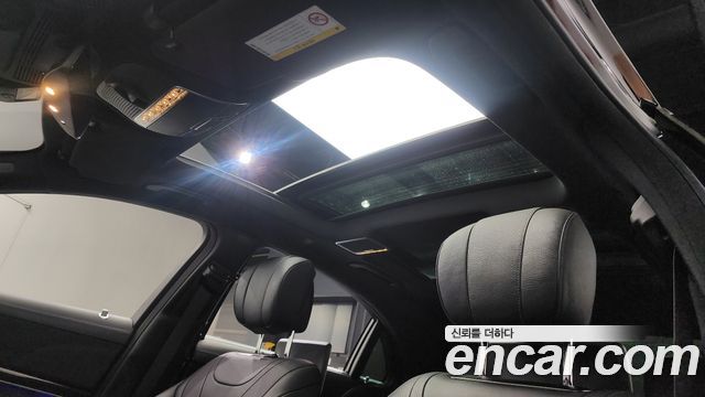Mercedes-Benz S-Class 2018 — photo 18