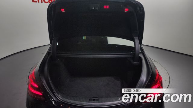 Mercedes-Benz S-Class 2018 — photo 20