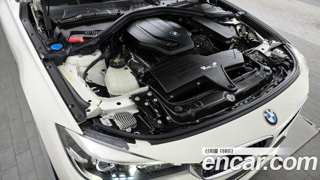 BMW Gran Turismo 2020 — photo 6