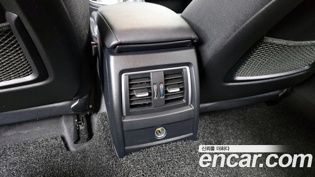 BMW Gran Turismo 2020 — photo 19