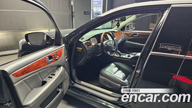 Hyundai Equus 2014 — photo 11