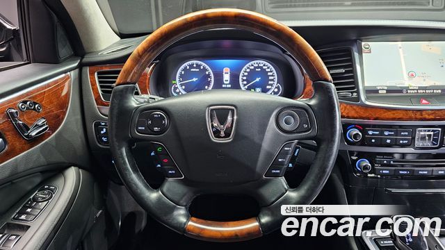 Hyundai Equus 2014 — photo 13