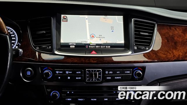 Hyundai Equus 2014 — photo 14