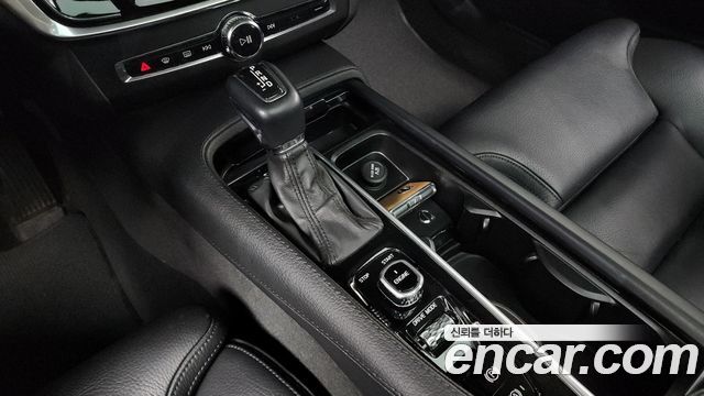 Volvo V90 2017 — photo 9