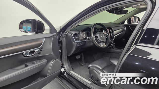 Volvo V90 2017 — photo 10