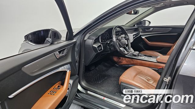 Audi A6 2021 — photo 11