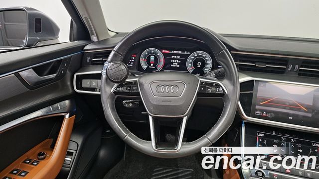 Audi A6 2021 — photo 13