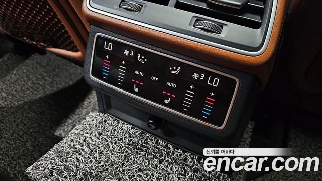 Audi A6 2021 — photo 18