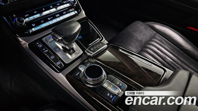 Genesis EQ900 2016 — photo 9