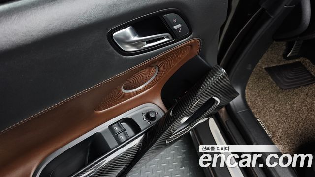 Audi R8 2012 — photo 15