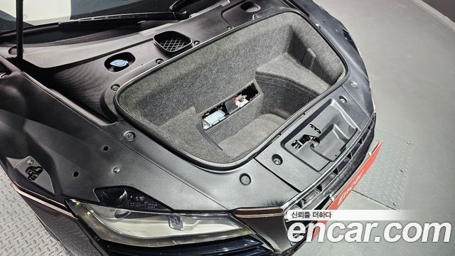 Audi R8 2012 — photo 19