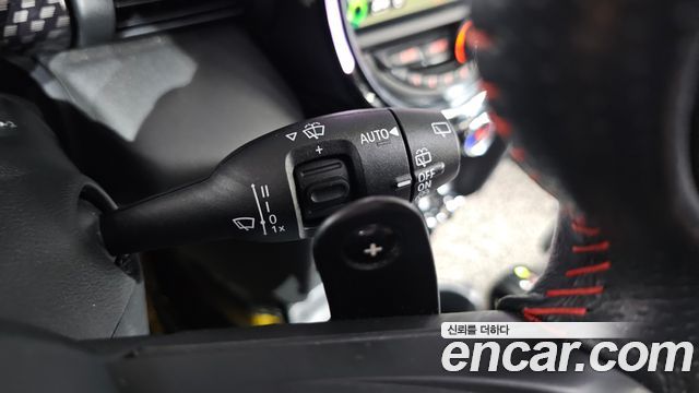 Mini Cooper 2019 — photo 19