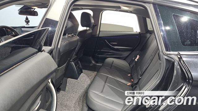 BMW Gran Turismo 2018 — photo 11