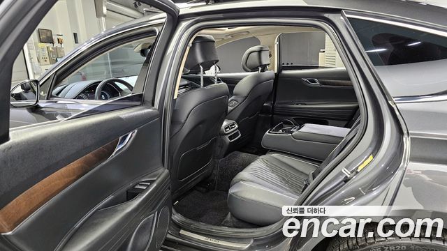 Genesis G80 2021 — photo 11
