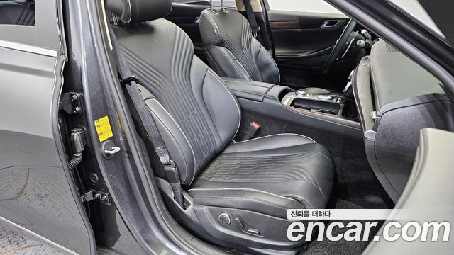 Genesis G80 2021 — photo 12