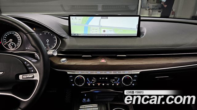 Genesis G80 2021 — photo 17