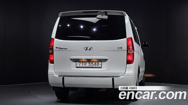 Hyundai Starex 2011 — photo 4