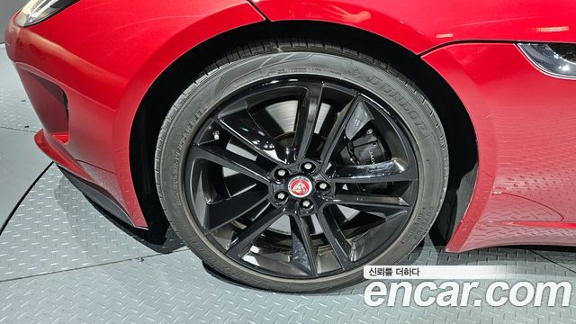 Jaguar F-TYPE 2017 — photo 5