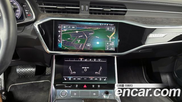Audi A7 2020 — photo 16