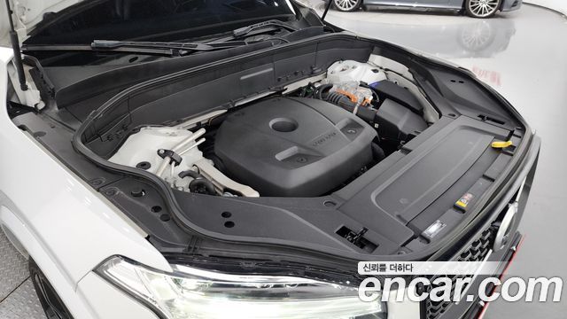 Volvo XC90 2021 — photo 6