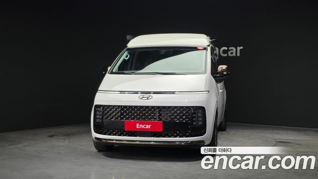 Hyundai Staria 2024 — photo 3
