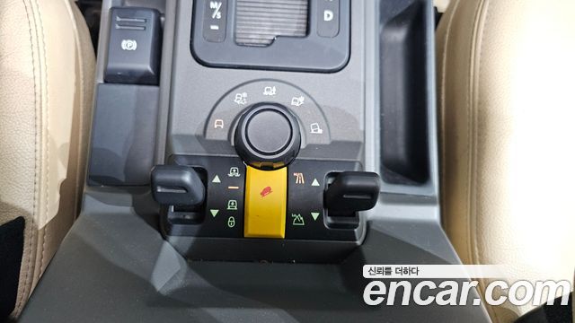 Land Rover Discovery 2006 — photo 16