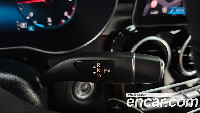 Mercedes-Benz GLC-Class 2020 — photo 9