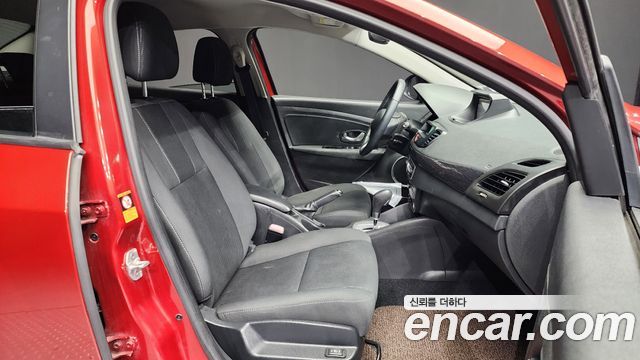 Renault Korea SM3 2015 — photo 11