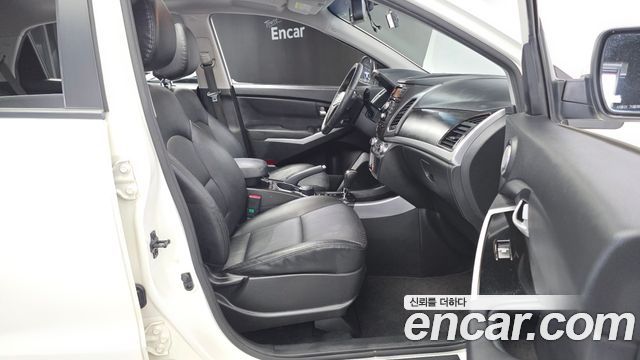 KG Mobility KORANDO 2014 — photo 10