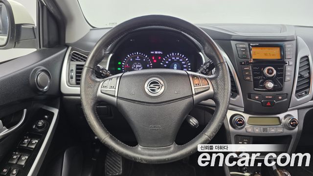 KG Mobility KORANDO 2014 — photo 14