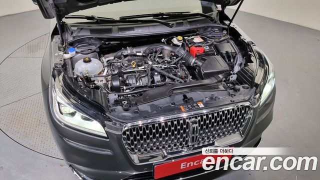 Lincoln Corsair 2021 — photo 6