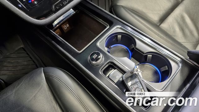 Lincoln Corsair 2021 — photo 9