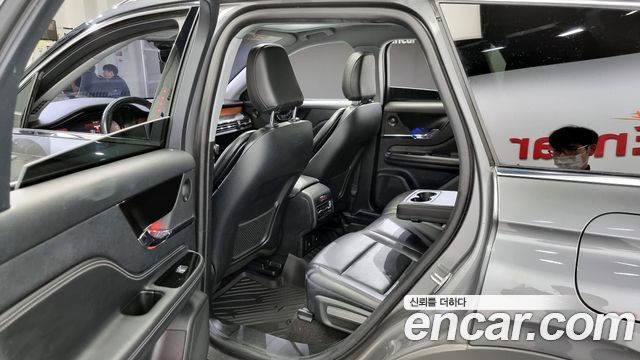 Lincoln Corsair 2021 — photo 11