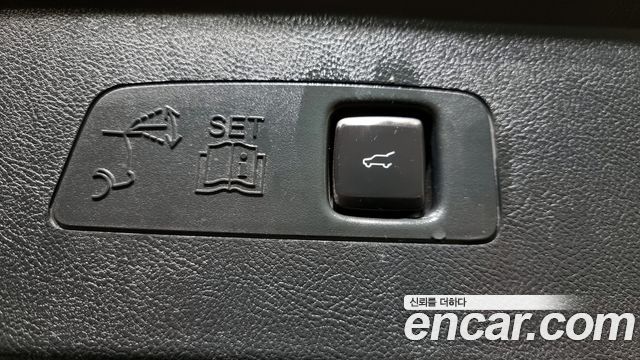 Lincoln Corsair 2021 — photo 18