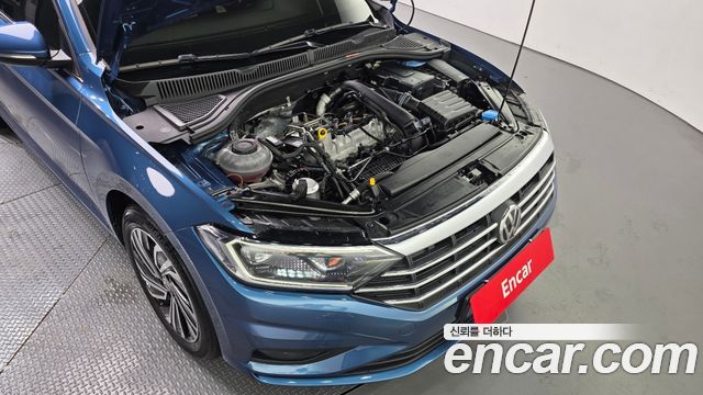 Volkswagen Jetta 2021 — photo 6