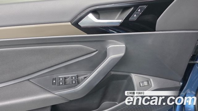 Volkswagen Jetta 2021 — photo 13
