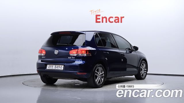 Volkswagen Golf 2010 — photo 2