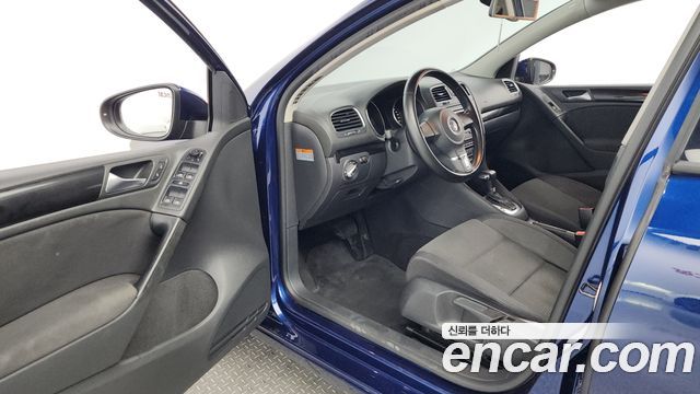 Volkswagen Golf 2010 — photo 10