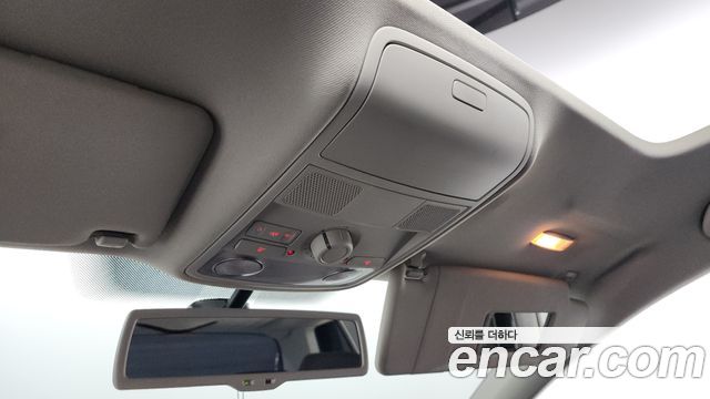 Volkswagen Golf 2010 — photo 17