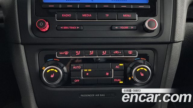 Volkswagen Golf 2010 — photo 18