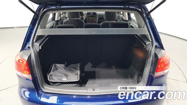 Volkswagen Golf 2010 — photo 20
