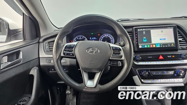 Hyundai Sonata 2019 — photo 13