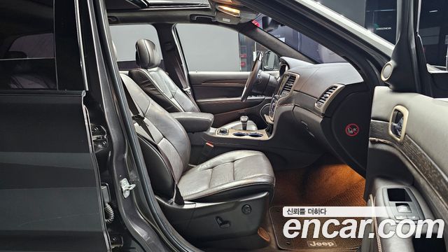 Jeep Cherokee 2014 — photo 10