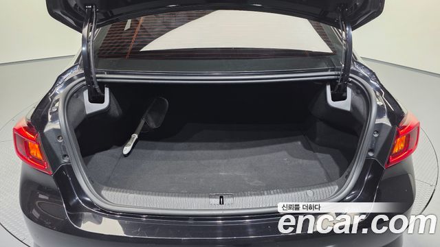 Renault Korea SM6 2017 — photo 20