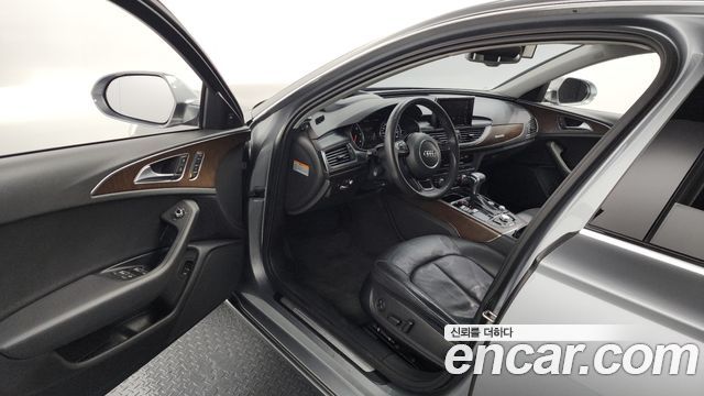 Audi A6 2015 — photo 10