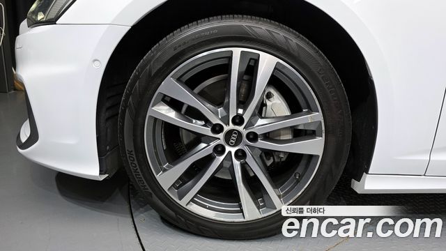 Audi A6 2022 — photo 5