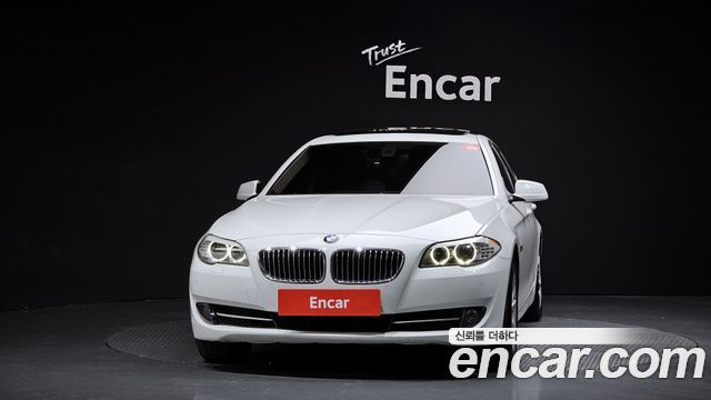 BMW 5-Series 2011 — photo 3